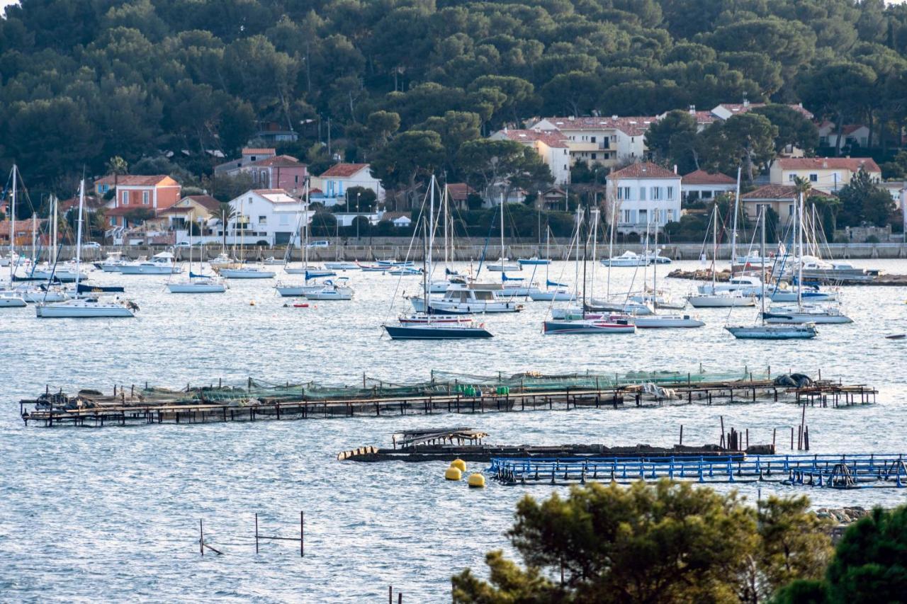 Studio Avec Vue Mer Et Terrasse La Seyne-sur-Mer Kültér fotó
