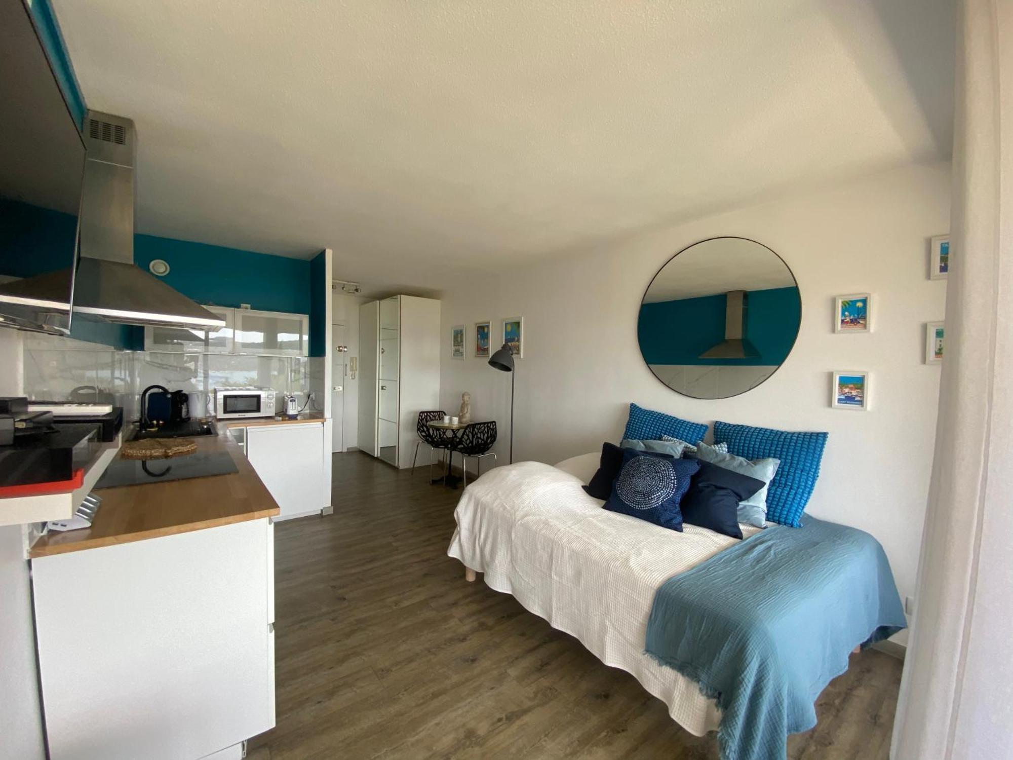 Studio Avec Vue Mer Et Terrasse La Seyne-sur-Mer Kültér fotó